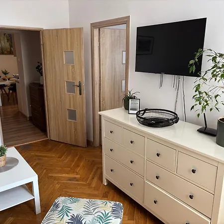 Stare Boho Parking *